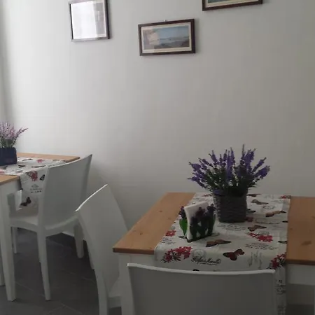 A Porta Rocca La Spezia